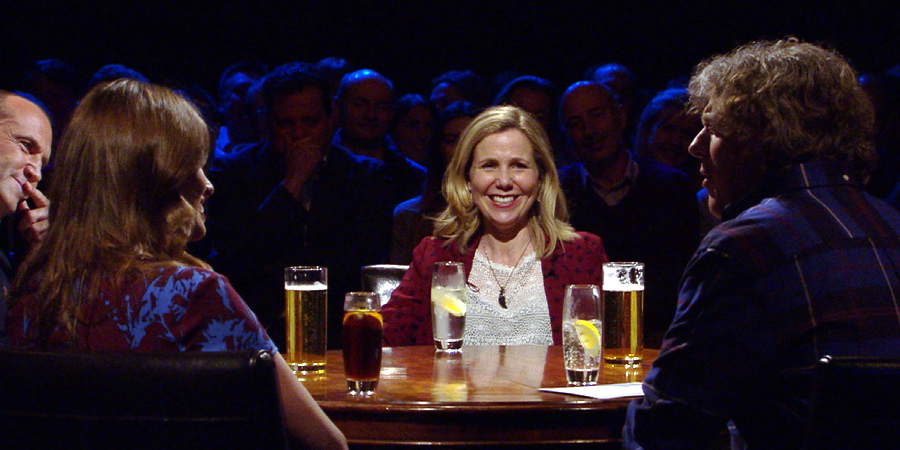 Alan Davies: As Yet Untitled. Image shows from L to R: Johnny Vaughan, Ellie Taylor, Sally Phillips, Alan Davies. Copyright: Phil McIntyre Entertainment