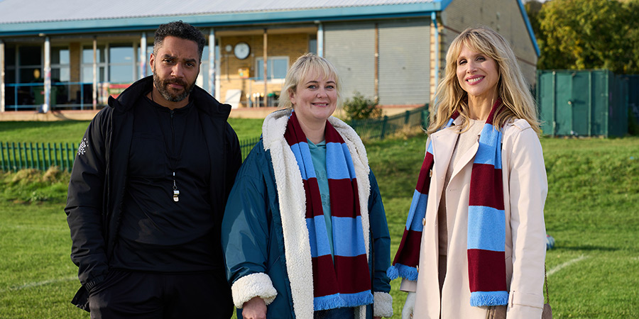 Amandaland. Image shows left to right: Mal (Samuel Anderson), Anne (Philippa Dunne), Amanda (Lucy Punch) Amandaland. Image shows left to right: Mal (Samuel Anderson), Anne (Philippa Dunne), Amanda (Lucy Punch)