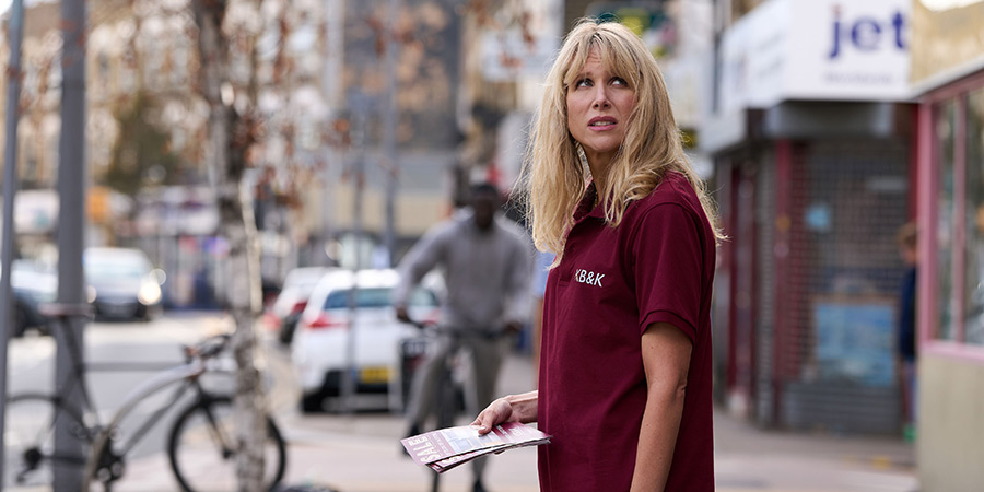 Amandaland. Amanda (Lucy Punch)