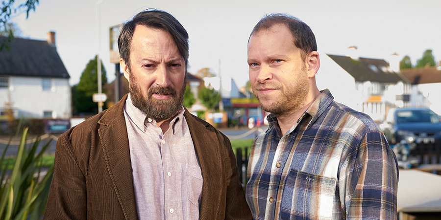 Back. Image shows from L to R: Stephen (David Mitchell), Andrew (Robert Webb)