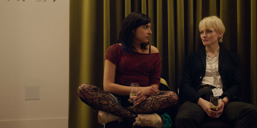 The Bisexual. Image shows from L to R: Leila (Desiree Akhavan), Sadie (Maxine Peake)