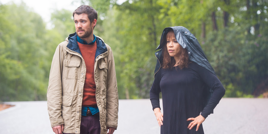 Bounty Hunters. Image shows from L to R: Barnaby Walker (Jack Whitehall), Nina Morales (Rosie Perez). Copyright: Cave Bear Productions