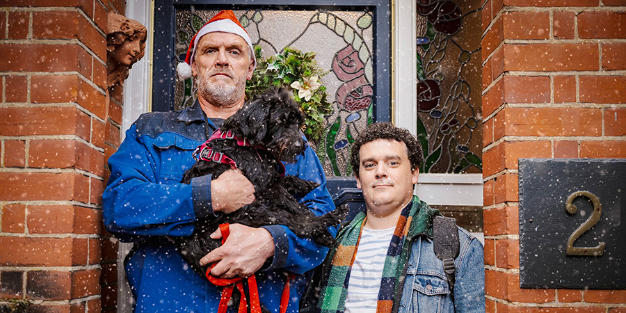 The Cleaner. Image shows left to right: Paul 'Wicky' Wickstead (Greg Davies), Robert Kendrick (Robbie Curran)