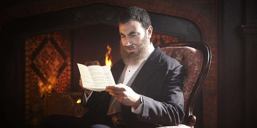 Drunk History. James Garfield (Brett Goldstein). Copyright: Tiger Aspect Productions