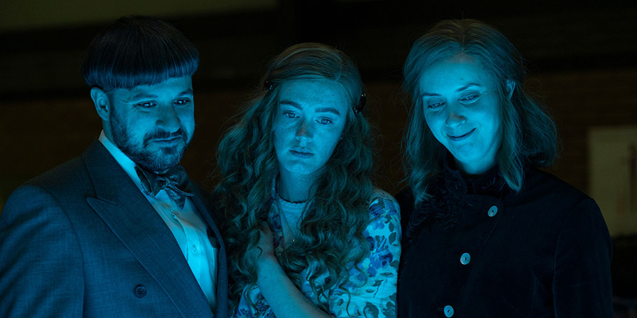 Everyone Else Burns. Image shows left to right: David Lewis (Simon Bird), Rachel (Amy James-Kelly), Fiona Lewis (Kate O'Flynn)