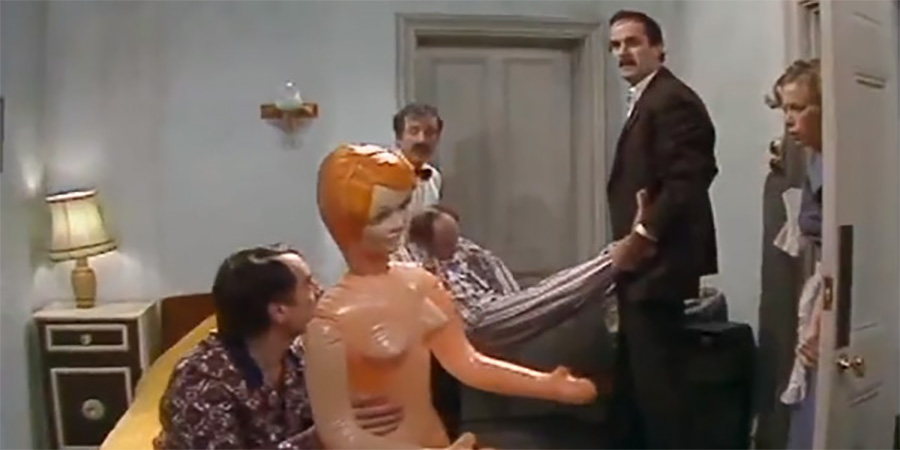 Fawlty Towers. Image shows from L to R: Mr Ingrams (Charles McKeown), Manuel (Andrew Sachs), Mr Leeman (Derek Royle), Basil Fawlty (John Cleese), Polly (Connie Booth). Copyright: BBC