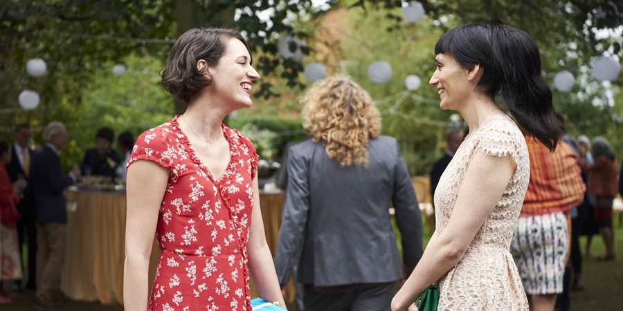 Fleabag. Image shows from L to R: Fleabag (Phoebe Waller-Bridge), Claire (Sian Clifford). Copyright: Two Brothers Pictures