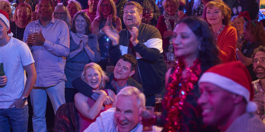 Gavin & Stacey. Image shows from L to R: Stacey (Joanna Page), Gavin (Mathew Horne), Smithy (James Corden), Mick (Larry Lamb), Gwen (Melanie Walters). Copyright: Baby Cow Productions