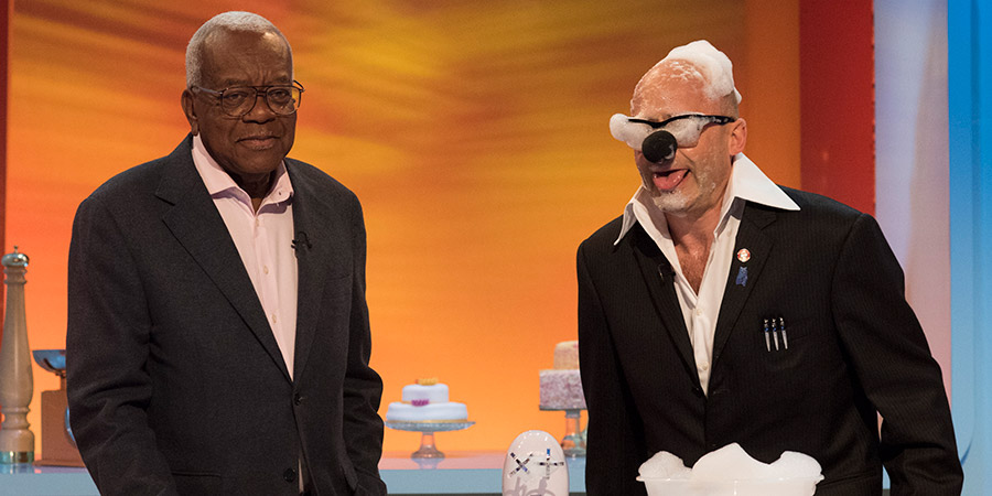 Harry Hill's Tea Time. Image shows from L to R: Trevor McDonald, Harry Hill. Copyright: Nit TV