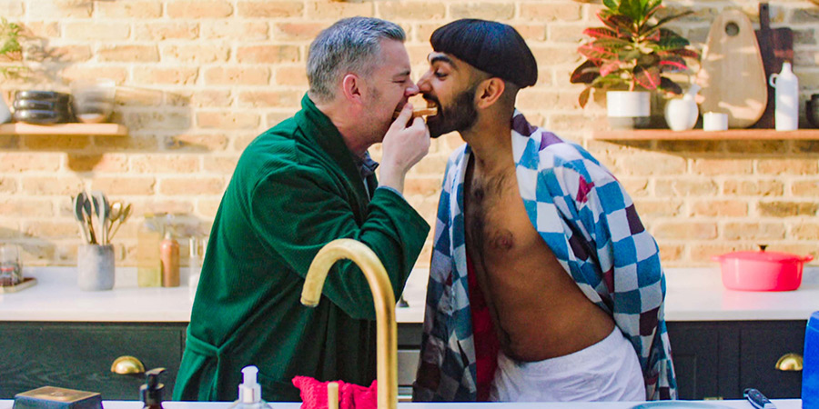 Juice. Image shows left to right: Guy (Russell Tovey), Jamma (Mawaan Rizwan)