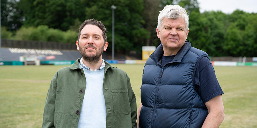 Meet The Richardsons. Image shows left to right: Jon (Jon Richardson), Adrian Chiles