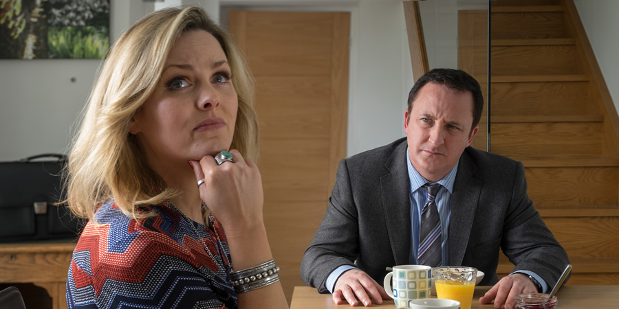 Mount Pleasant. Image shows from L to R: Lisa Johnson (Sally Lindsay), Fergus Smythe (Neil Fitzmaurice). Copyright: Tiger Aspect Productions