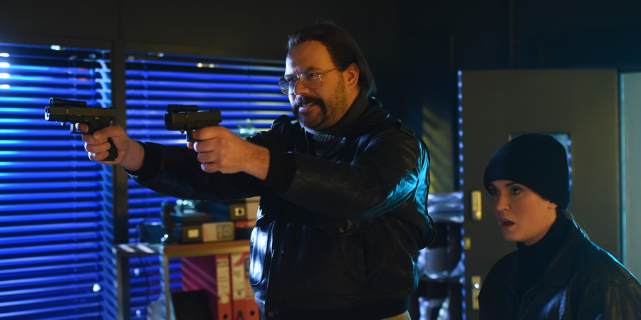 Murder In Successville. Image shows from L to R: DI Sleet (Tom Davis), Vicky Pattison. Copyright: Tiger Aspect Productions