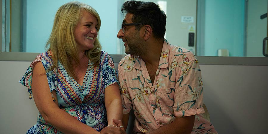 Porters. Image shows from L to R: Linda (Sally Lindsay), Muzz (Sanjeev Kohli)