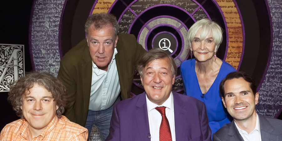 QI. Image shows from L to R: Alan Davies, Jeremy Clarkson, Stephen Fry, Sheila Hancock, Jimmy Carr. Copyright: TalkbackThames