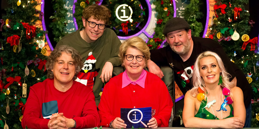 QI. Image shows from L to R: Alan Davies, Josh Widdicombe, Sandi Toksvig, Johnny Vegas, Sara Pascoe