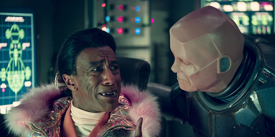 Red Dwarf. Image shows from L to R: Cat (Danny John-Jules), Kryten (Robert Llewellyn)