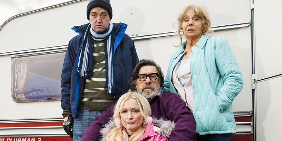 The Royle Family. Image shows left to right: Dave Best (Craig Cash), Denise Royle / Best (Caroline Aherne), Jim Royle (Ricky Tomlinson), Barbara Royle (Sue Johnston). Credit: Granada Productions, Jellylegs