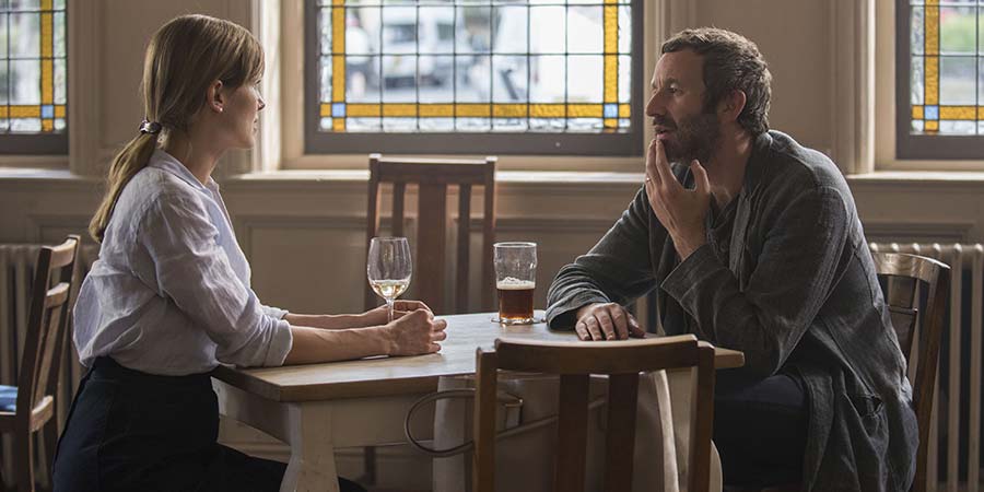 State Of The Union. Image shows from L to R: Louise (Rosamund Pike), Tom (Chris O'Dowd)