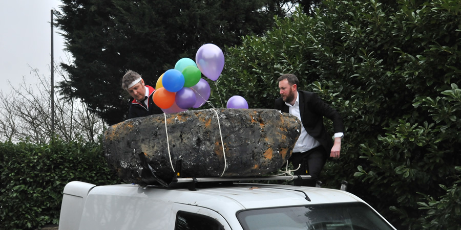 Taskmaster. Image shows from L to R: Tim Key, Alex Horne. Copyright: Avalon Television / UKTV