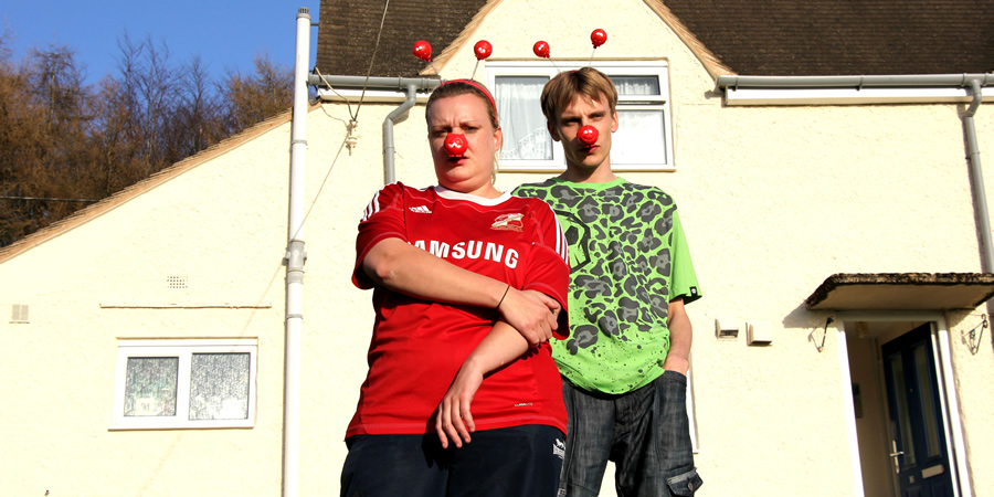 This Country. Image shows from L to R: Kerry Mucklowe (Daisy May Cooper), Lee 'Kurtan' Mucklowe (Charlie Cooper). Copyright: BBC