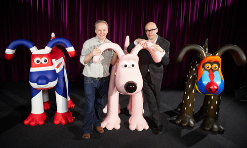 Gromit Unleashed launch. Image shows from L to R: Nick Park, Harry Hill