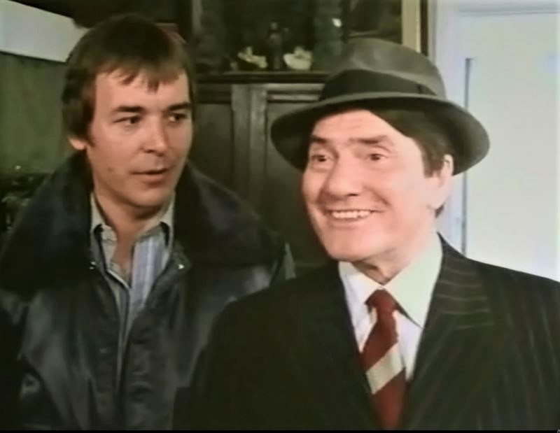 Emery Presents. Image shows from L to R: Robin (Barry Evans), Bernie Weinstock (Dick Emery)