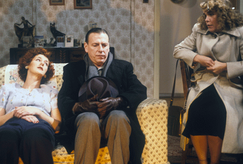 Shine On Harvey Moon. Image shows left to right: Rita Moon (Maggie Steed), Harvey Moon (Kenneth Cranham), Maggie Moon (Linda Robson) Shine On Harvey Moon. Image shows left to right: Rita Moon (Maggie Steed), Harvey Moon (Kenneth Cranham), Maggie Moon (Linda Robson)