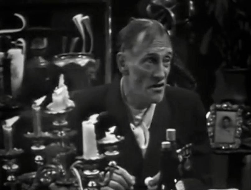 Steptoe And Son. Albert Steptoe (Wilfrid Brambell). Credit: BBC