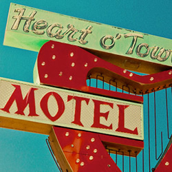 Heartbreak Motel. Copyright: Lola Entertainment