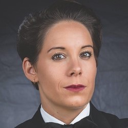 Suzi Ruffell: Keeping It Classy. Suzi Ruffell