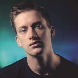 Daniel Sloss: X. Daniel Sloss