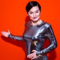 Zoe Lyons: Entry Level Human. Zoe Lyons