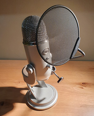 Microphone