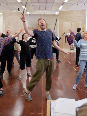 Vice Versa rehearsal. Felix Hayes. Copyright: Pete Le May