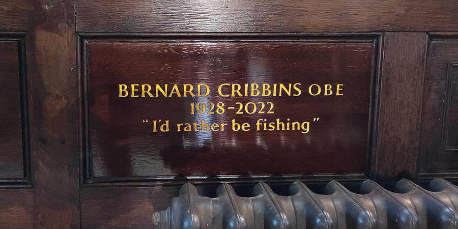 A memorial plaque for Bernard Cribbins OBE in St Paul's Church, Covent Garden. Credit: BBC
