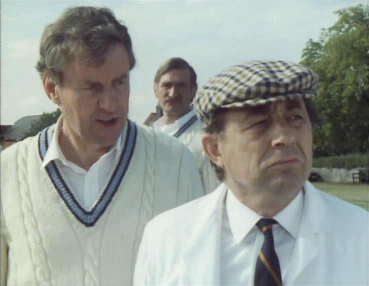 Ever Decreasing Circles. Image shows from L to R: Martin Bryce (Richard Briers), Howard Hughes (Stanley Lebor), Laurence (Timothy Bateson). Copyright: BBC