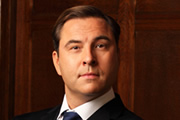 Mr Stink. Prime Minister (David Walliams). Copyright: BBC / DEW Productions