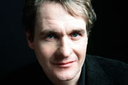 Robert Bathurst