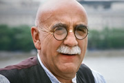 Warren Mitchell