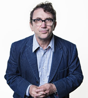 Richard Marsh: Cardboard Heart. Rog (Phil Daniels). Copyright: Lucky Giant