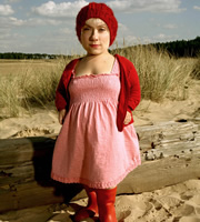 Cast Offs. Carrie (Kiruna Stamell). Copyright: Eleven Film