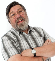 Great Night Out. Warren (Ricky Tomlinson). Copyright: Hat Trick Productions / Busby Productions