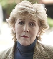 Miranda. Penny (Patricia Hodge). Copyright: BBC