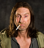 Shameless. Frank Gallagher (David Threlfall). Copyright: Company Pictures