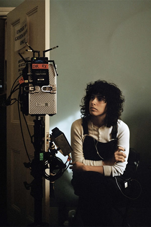 The Bisexual. Leila (Desiree Akhavan)