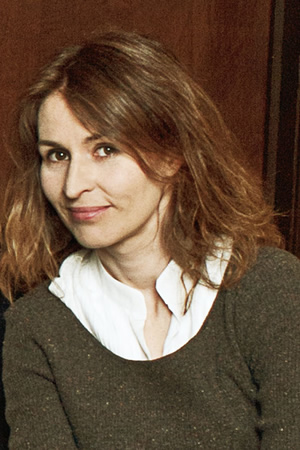 Cuckoo. Lorna (Helen Baxendale). Copyright: Roughcut Television