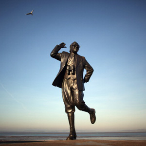 Statue of Eric Morecambe in Morecambe, Lancashire. Eric Morecambe