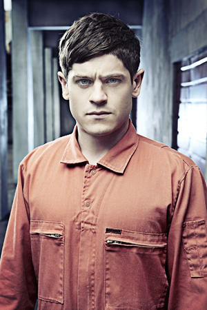 Misfits. Simon (Iwan Rheon). Copyright: Clerkenwell Films