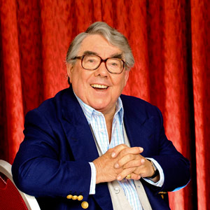 Ronnie Corbett's Comedy Britain. Ronnie Corbett. Copyright: ITV Studios